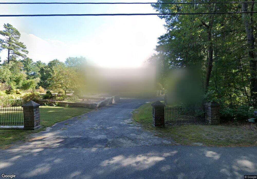 61 East St, Pepperell, MA 01463 - photo 1