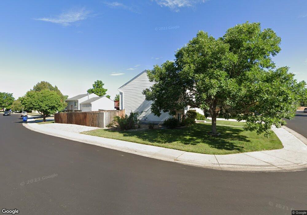 1427 S Pitkin Ct, Aurora, CO 80017 - photo 1