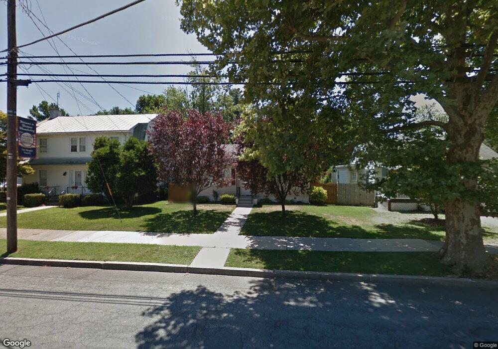 510 W High St, Womelsdorf, PA 19567 - photo 1