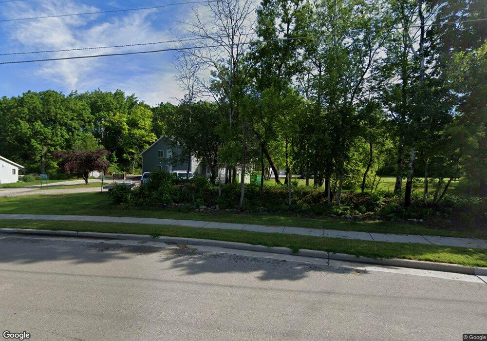 190 James St unit E, Slinger, WI 53086 - photo 1