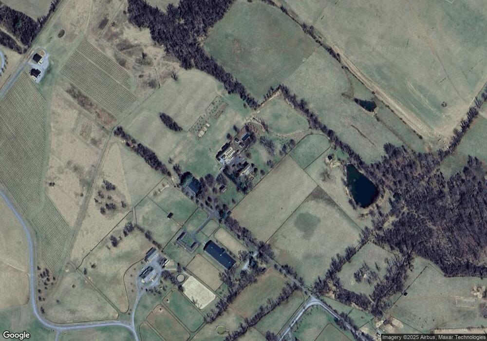 19305 Ridgeside Rd, Bluemont, VA 20135 - photo 1