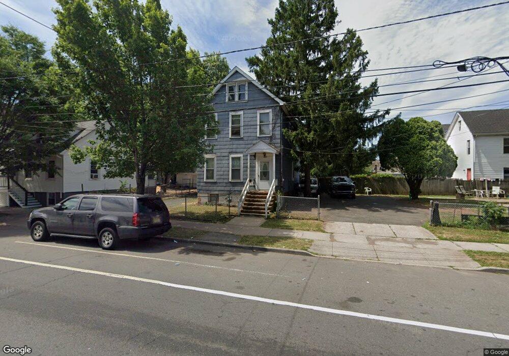 152 Suydam St, New Brunswick, NJ 08901 - photo 1