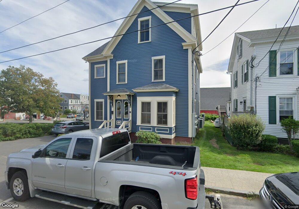 32 Mckown St, Boothbay Harbor, ME 04538 - photo 1