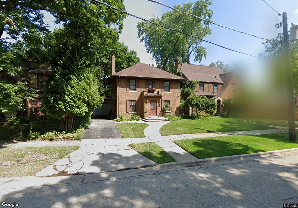 1002 Rogers Ct, Waukegan, IL 60085 - photo 1