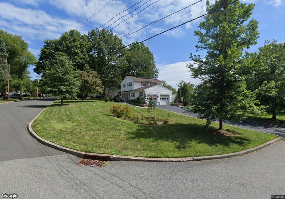 2 Kings Ct, Parsippany, NJ 07054 - photo 1