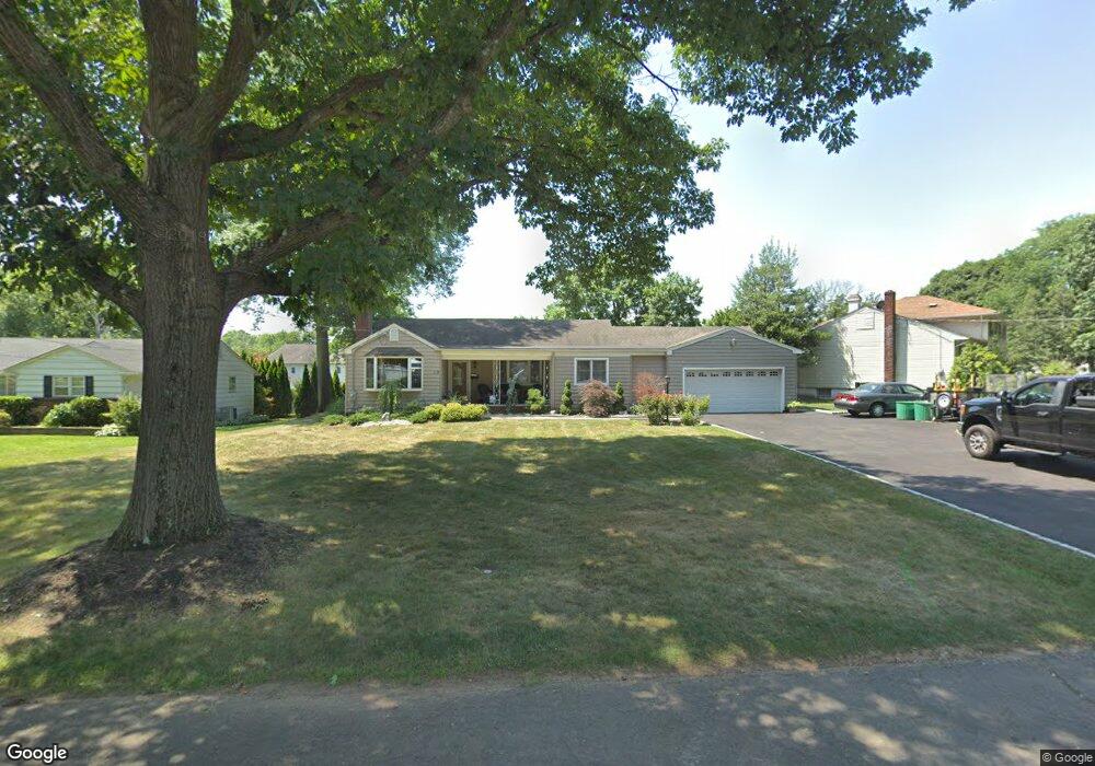 119 Briarheath Ln, Clark, NJ 07066 - photo 1