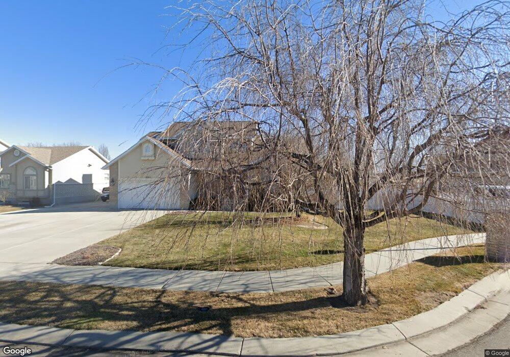 8261 S 2370 W, West Jordan, UT 84088 - photo 1