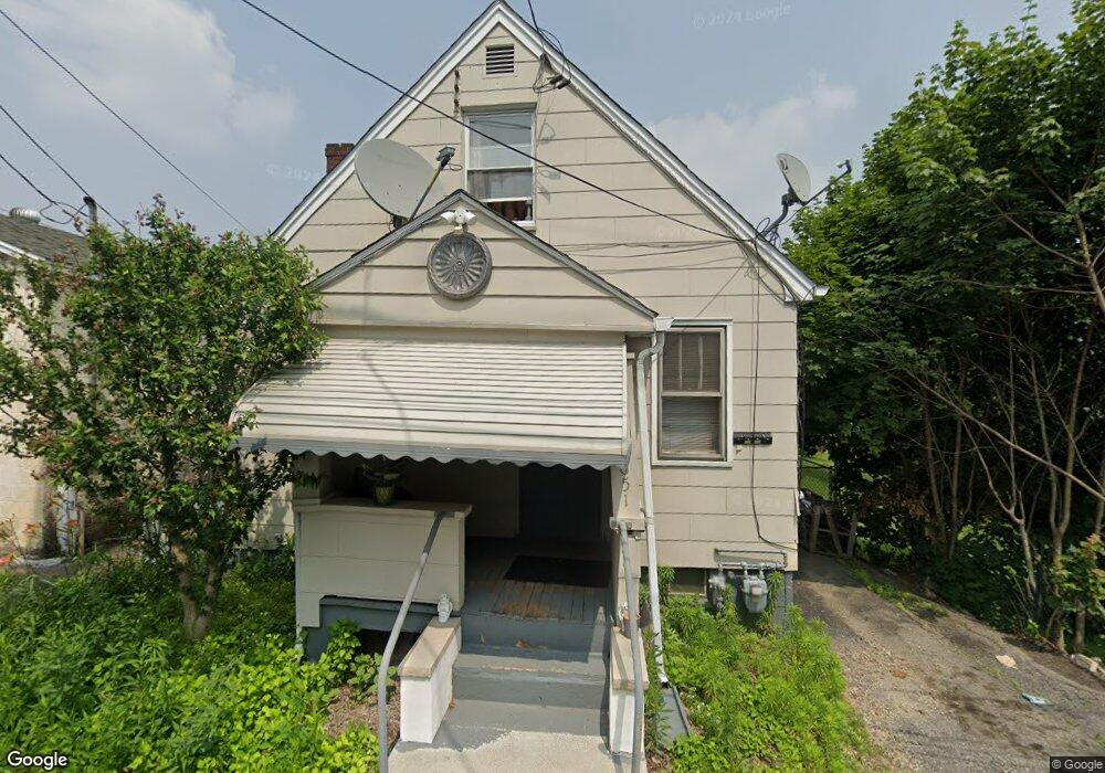 651 Meade Ct, Hazleton, PA 18201 - photo 1