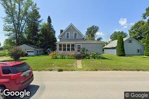 10 Water St, Howland, ME 04448