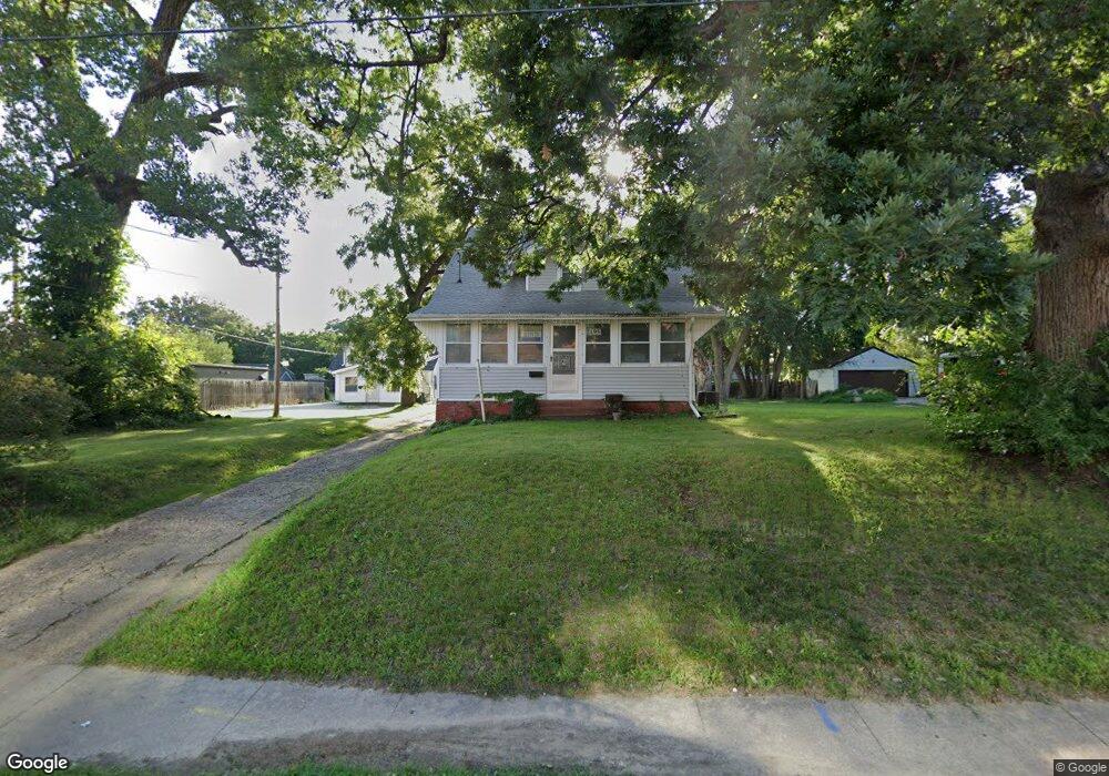 2195 30th St, Des Moines, IA 50310 - photo 1