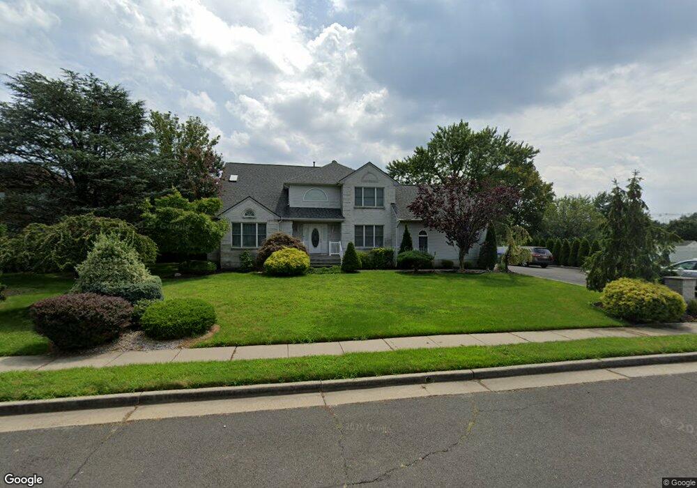 9 Allison Ct, Edison, NJ 08820 - photo 1