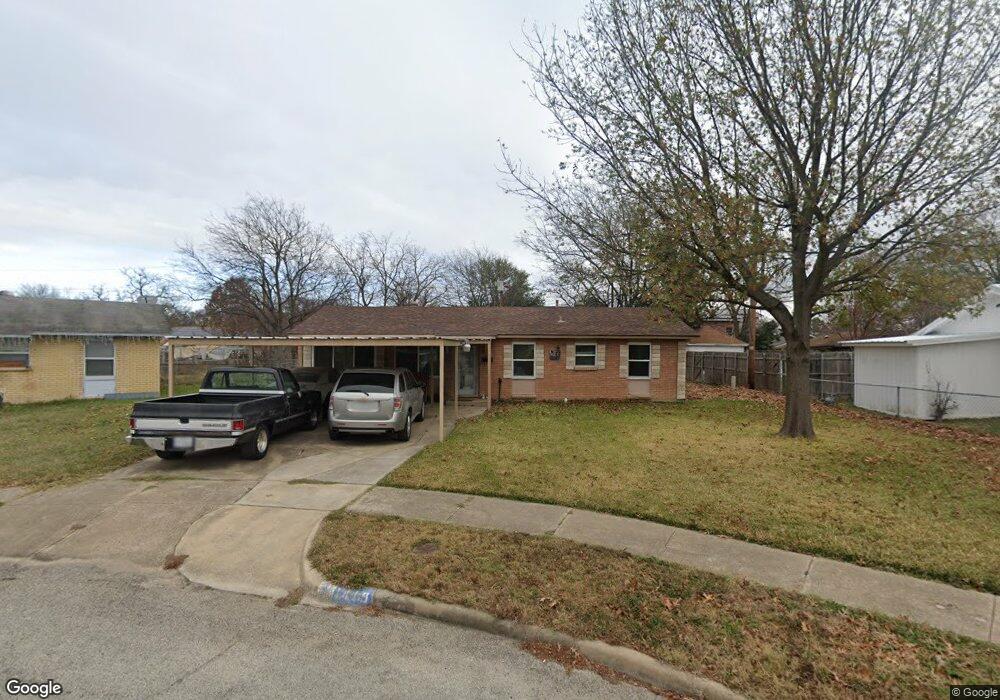 1419 Carson Ct, Mesquite, TX 75149 - photo 1