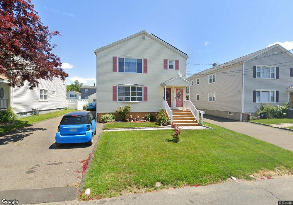 122 Garden Dr unit 124, Bridgeport, CT 06606 - photo 1