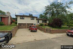 407 11th St, Eureka, SD 57437