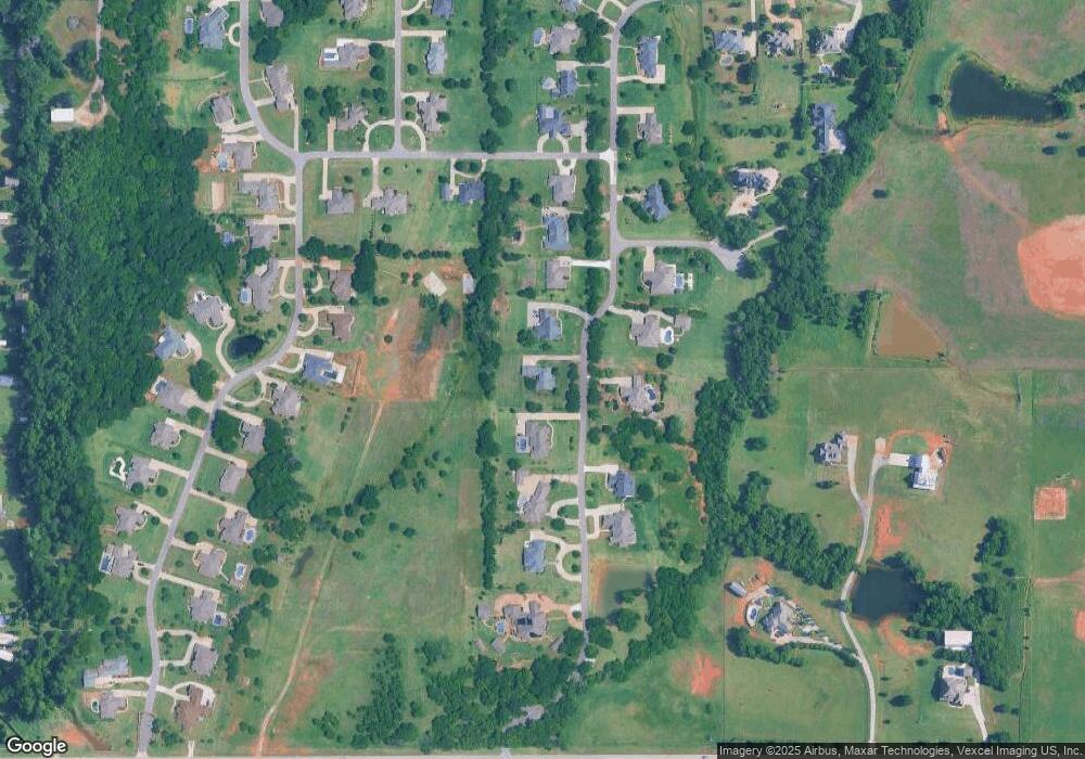 109 S Olde Bridge Rd, Moore, OK 73160 - photo 1