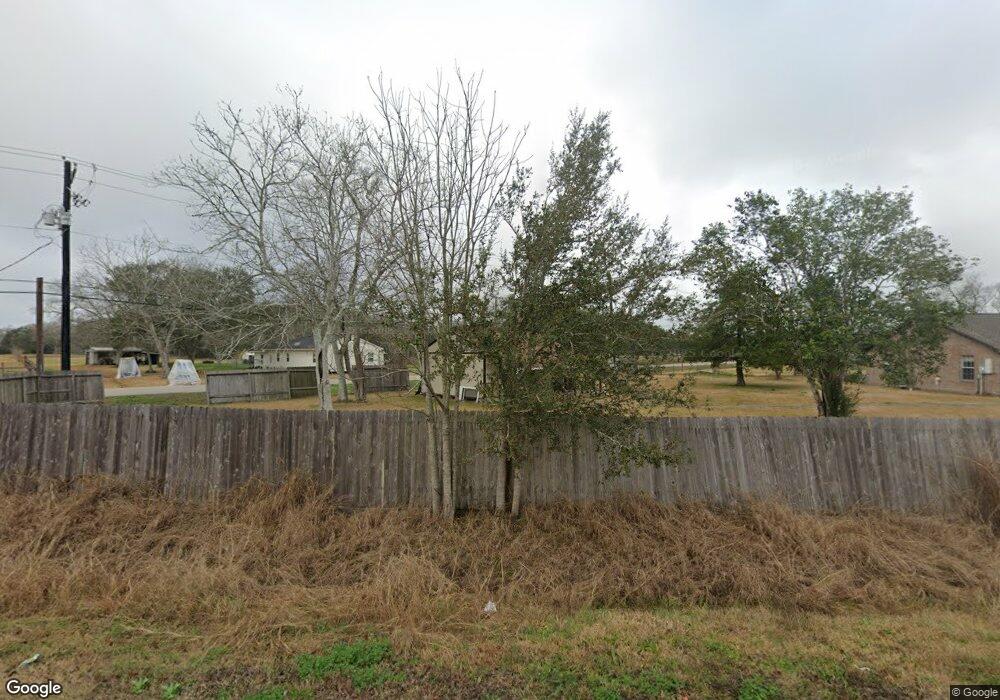 2720 W Dumble St, Alvin, TX 77511 - photo 1