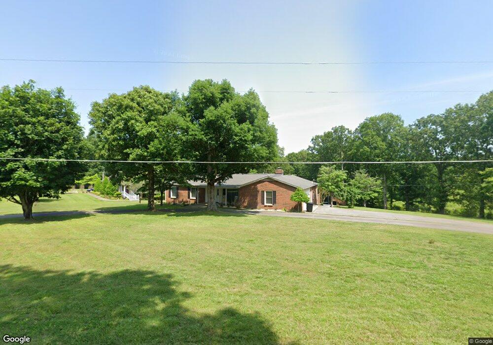 202 Rouse Rd, Dickson, TN 37055 - photo 1