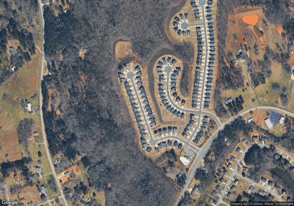 198 Hackberry Ave, Commerce, GA 30529 - photo 1