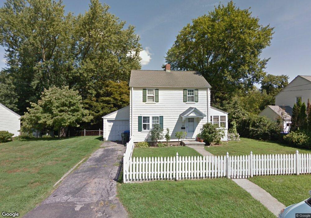 30 George St, Trumbull, CT 06611 - photo 1