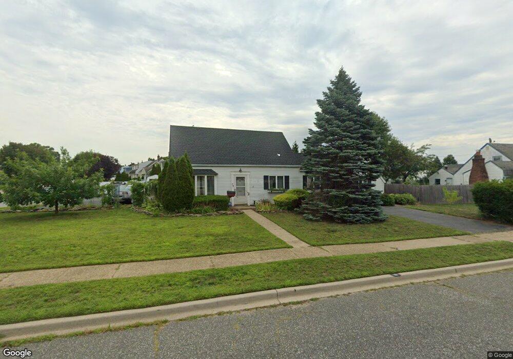 73 Spring Ln, Levittown, NY 11756 - photo 1