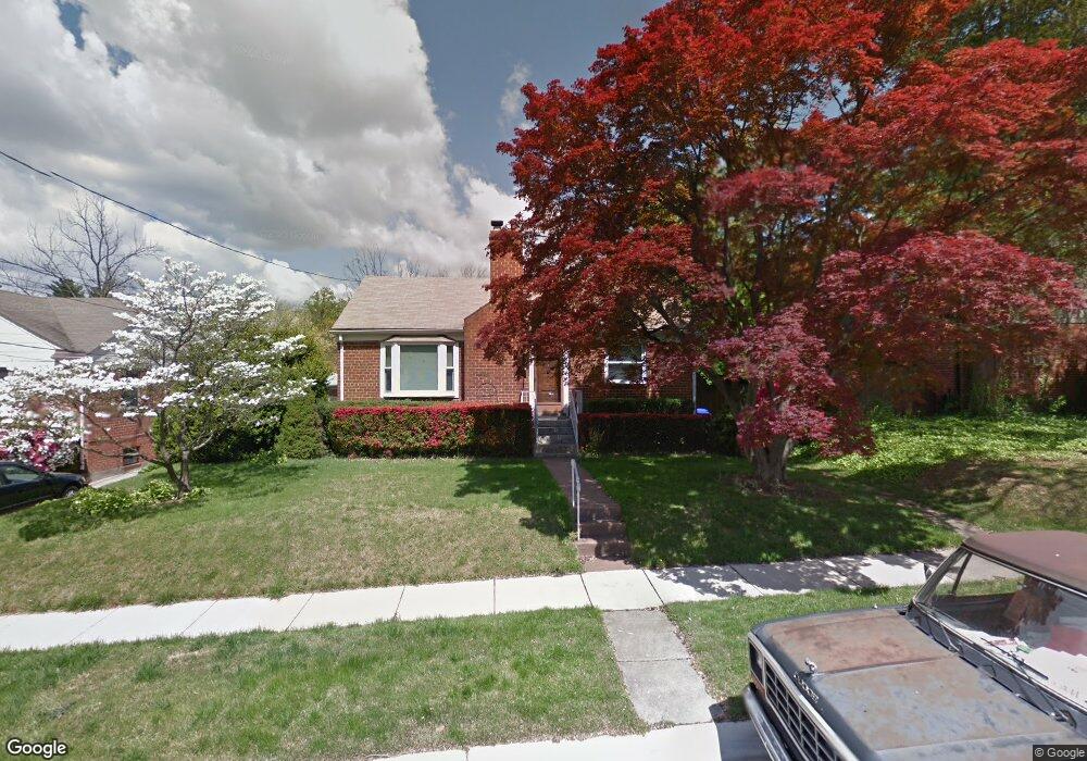 4919 Aurora Dr, Kensington, MD 20895 - photo 1