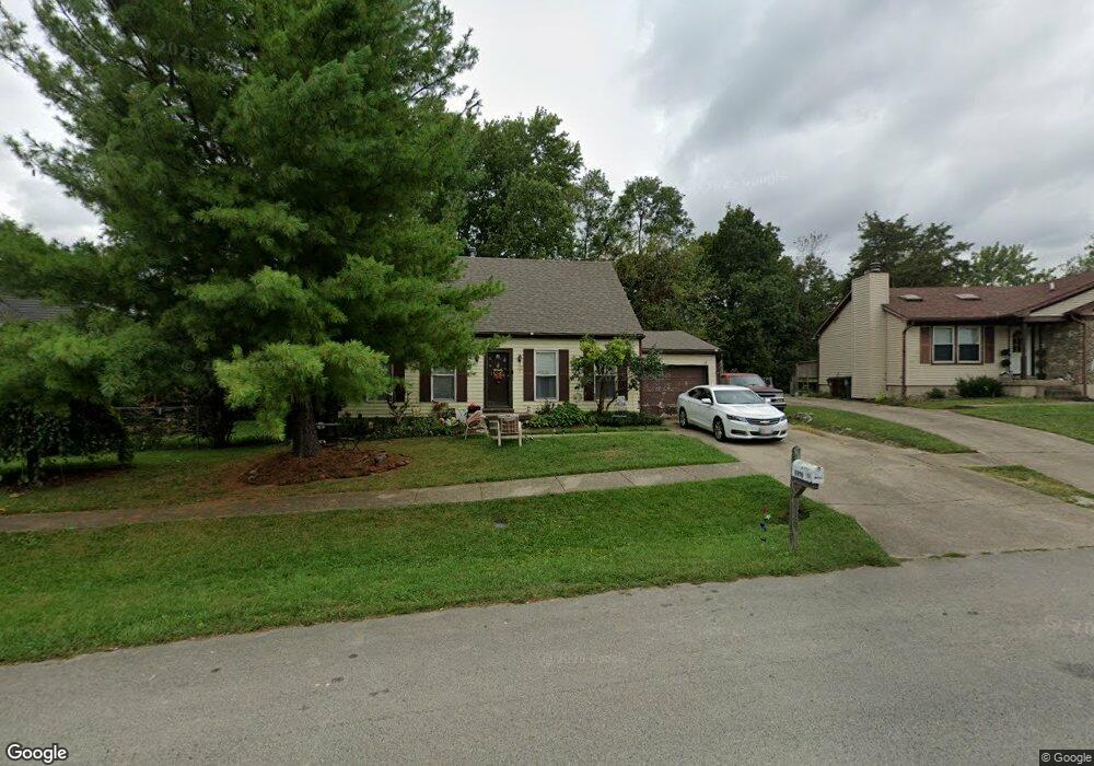 6916 Beard Ct, Louisville, KY 40228 - photo 1