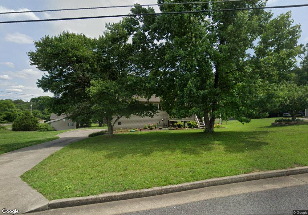 131 Mill Creek Ct, Woodstock, GA 30188 - photo 1