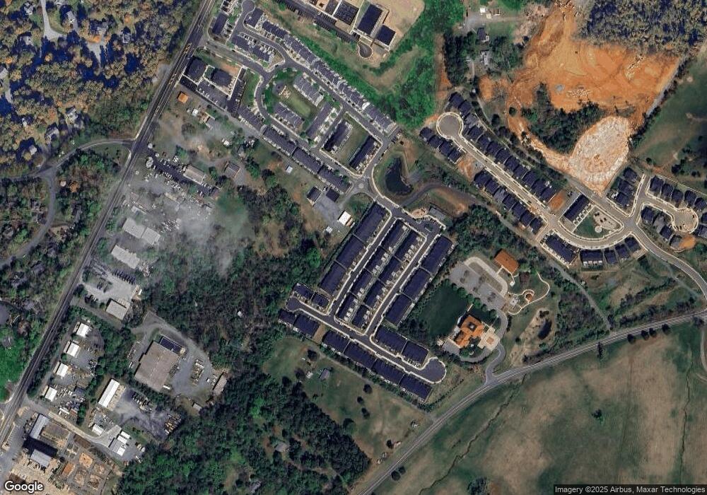 3218 Bergen St unit 7, Charlottesville, VA 22902 - photo 1