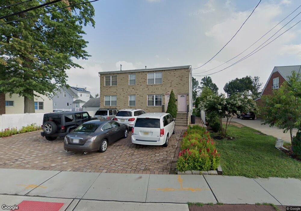 1166 Roosevelt Ave, Carteret, NJ 07008 - photo 1