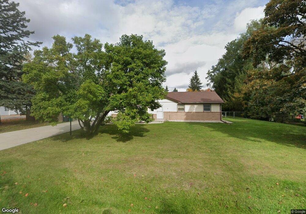 N71W13918 Nicolet Ct, Menomonee Falls, WI 53051 - photo 1
