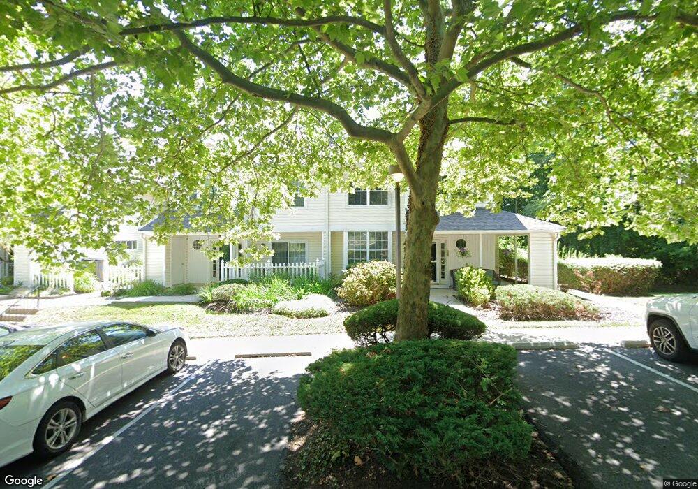 226 Windsor Ct unit 226, Glen Mills, PA 19342 - photo 1