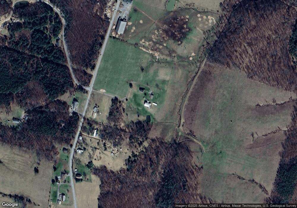 11065 Winchester Grade Rd, Berkeley Springs, WV 25411 - photo 1