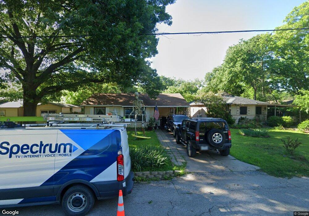 209 Marengo St, Cleburne, TX 76033 - photo 1