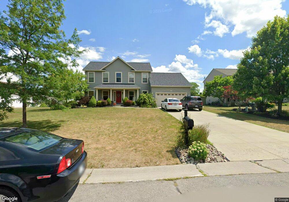 7273 Wilrose Ct, North Tonawanda, NY 14120 - photo 1