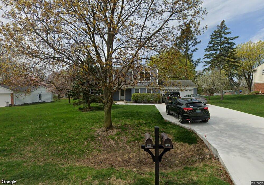 2334 Lost Tree Way, Bloomfield Hills, MI 48304 - photo 1