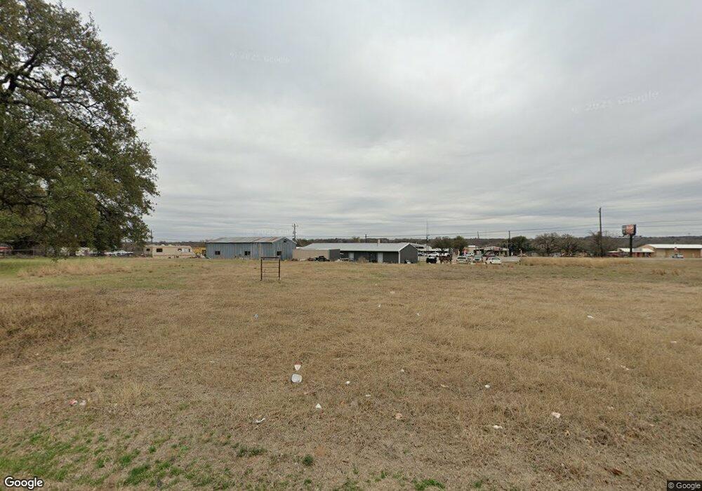 1332 Kerry Ln, Azle, TX 76020 - photo 1