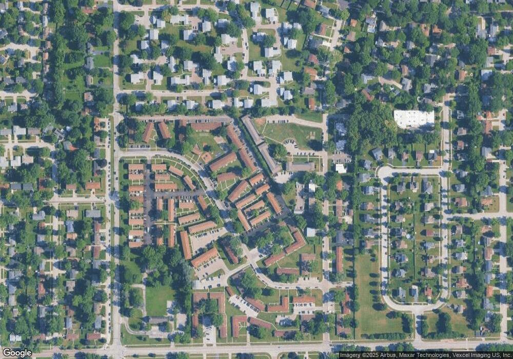 1327 Monomoy St unit D, Aurora, IL 60506 - photo 1