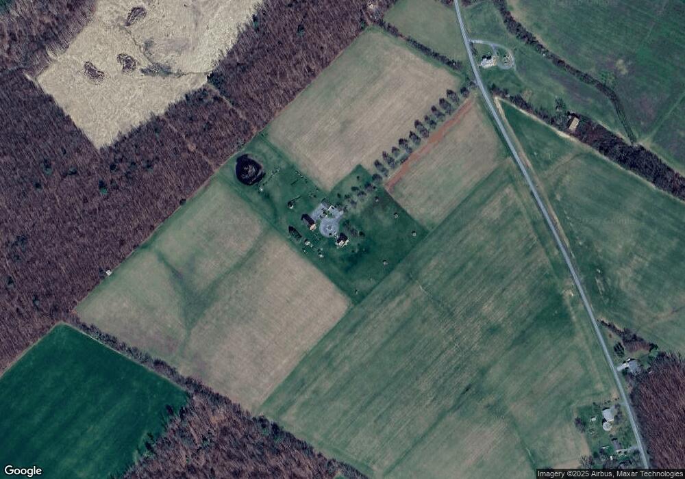 628 Stoneburner Rd, Edinburg, VA 22824 - photo 1