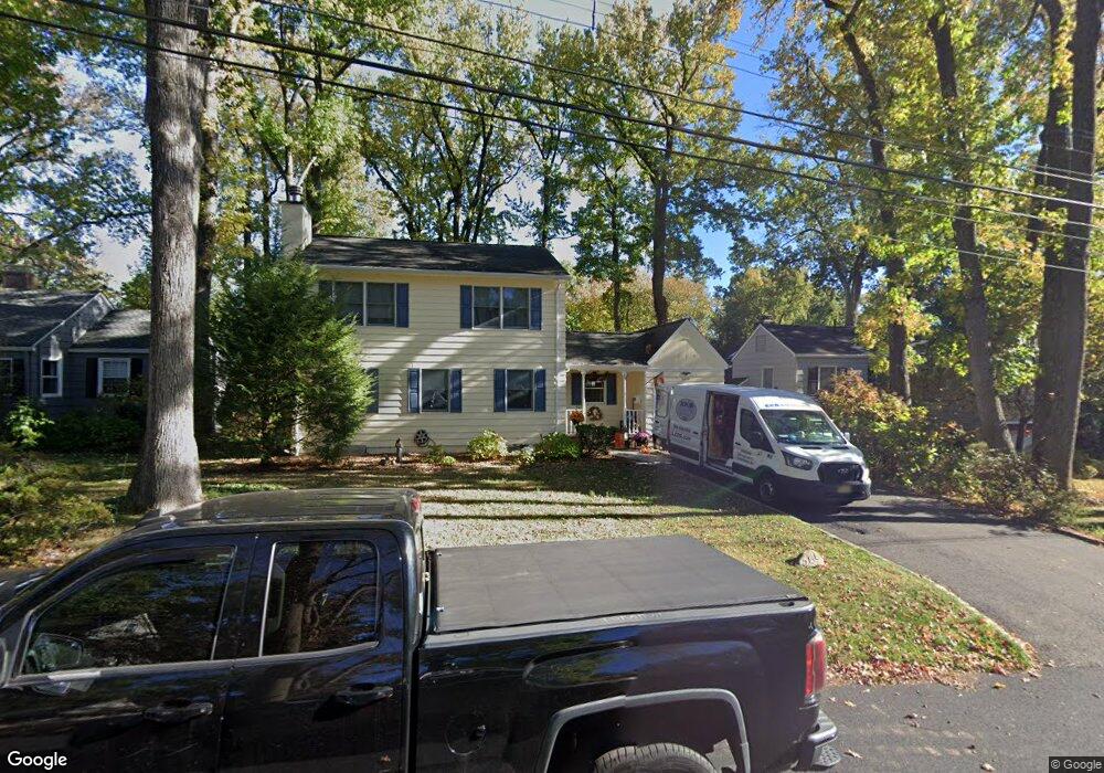 2414 Longfellow Ave, Scotch Plains, NJ 07076 - photo 1