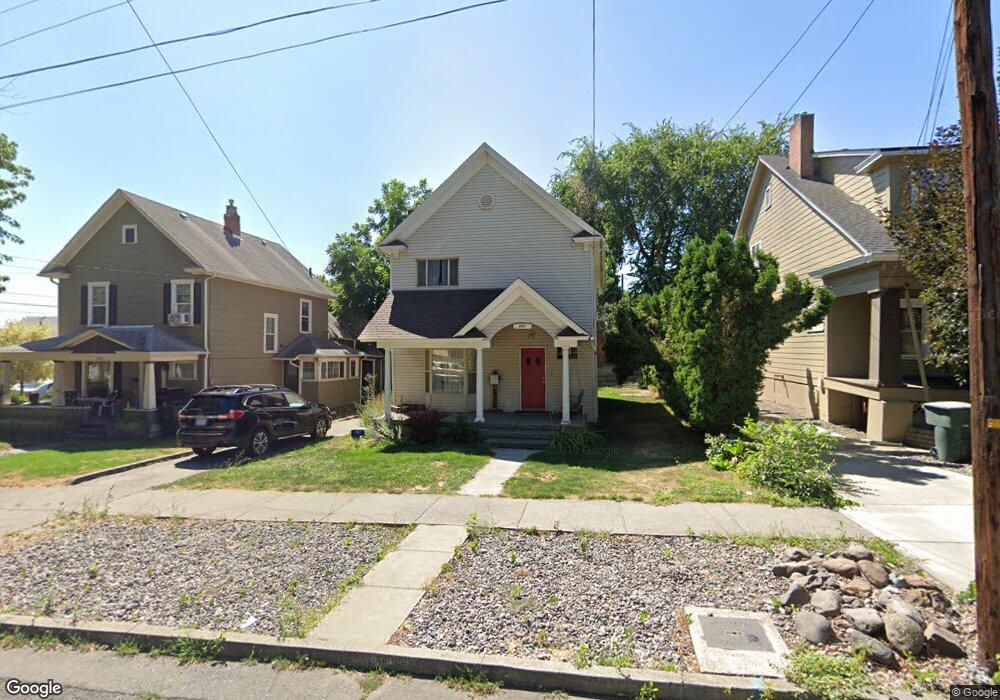 207 NW 5th St, Pendleton, OR 97801 - photo 1