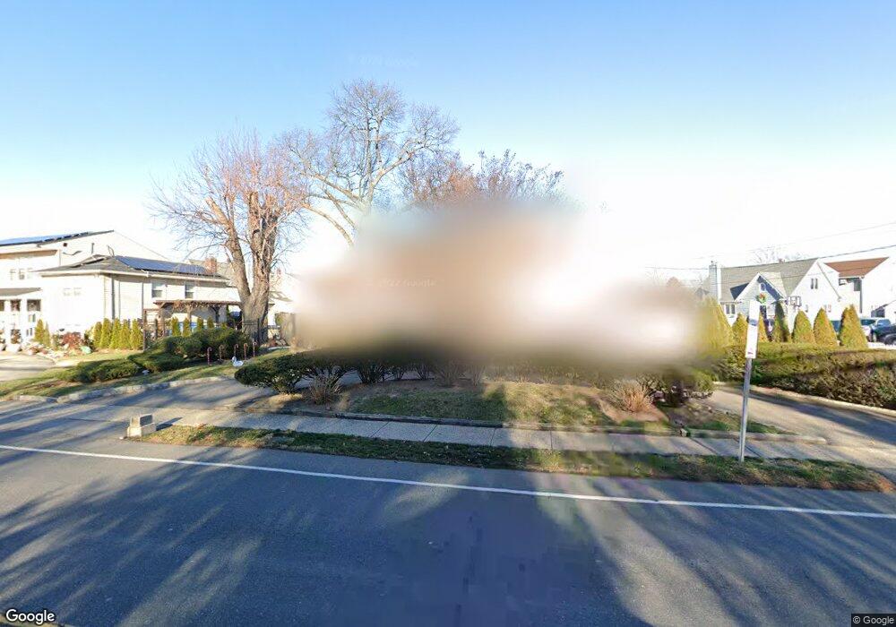 2927 Brower Ave, Oceanside, NY 11572 - photo 1