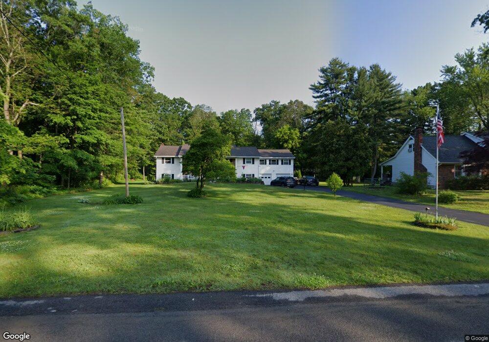 957 Douglas Ct, Schenectady, NY 12309 - photo 1