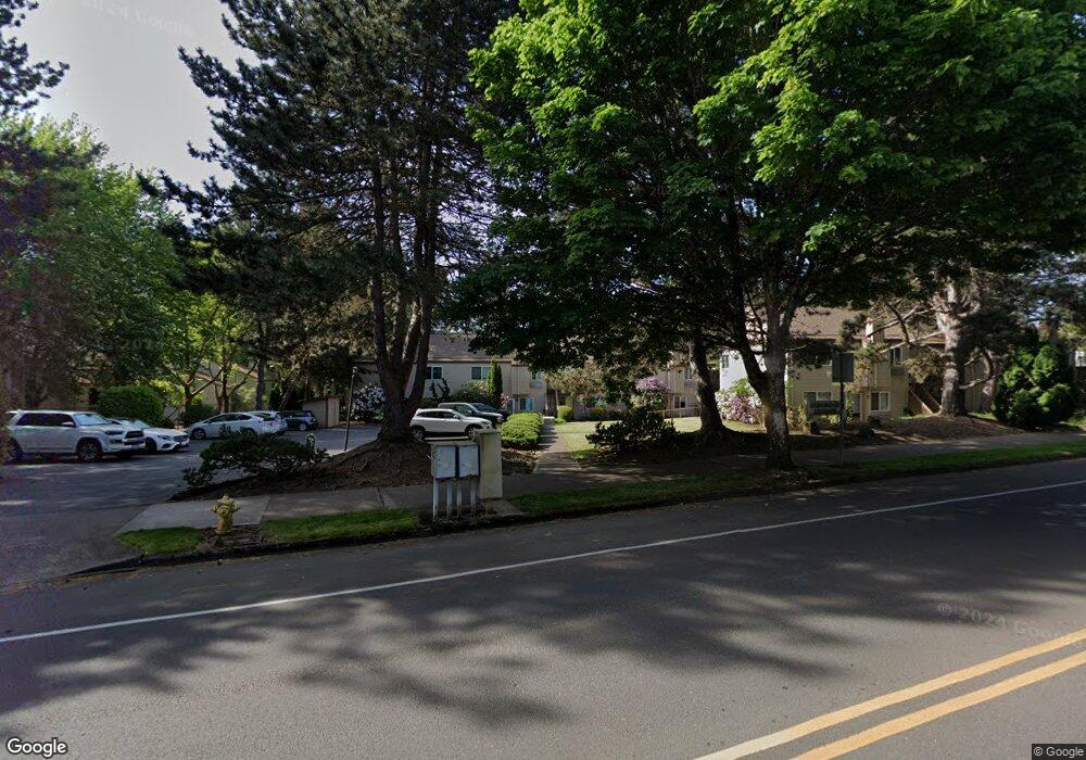 12034 SW Conestoga Dr, Beaverton, OR 97008 - photo 1