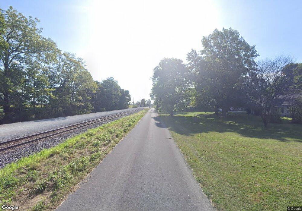 116 W Railroad St, Fountaintown, IN 46130 - photo 1