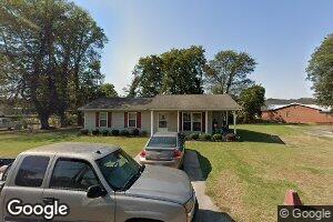 206 E Preston St, Benoit, MS 38725