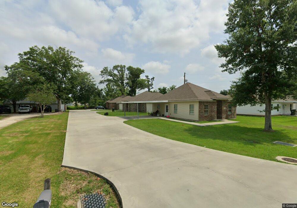 1634 Mignonette Ln, Lake Charles, LA 70605 - photo 1