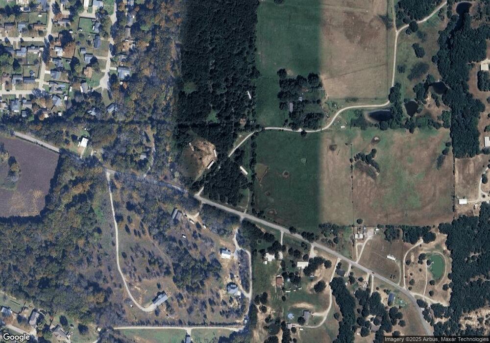 3607 3rd Ave NE, Ardmore, OK 73401 - photo 1