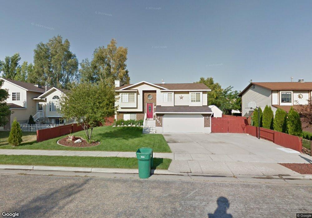 4971 S 3325 W, Roy, UT 84067 - photo 1