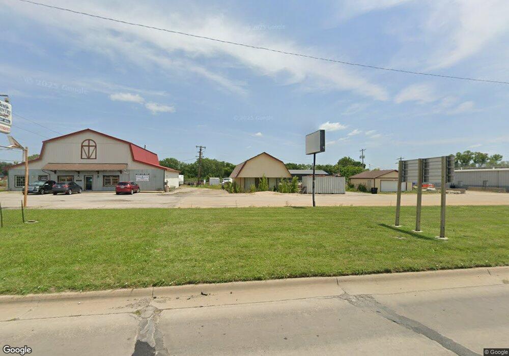 4014 SW Topeka Blvd, Topeka, KS 66609 - photo 1