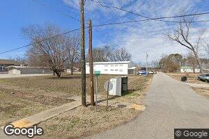 108 N Locust St, Reyno, AR 72462
